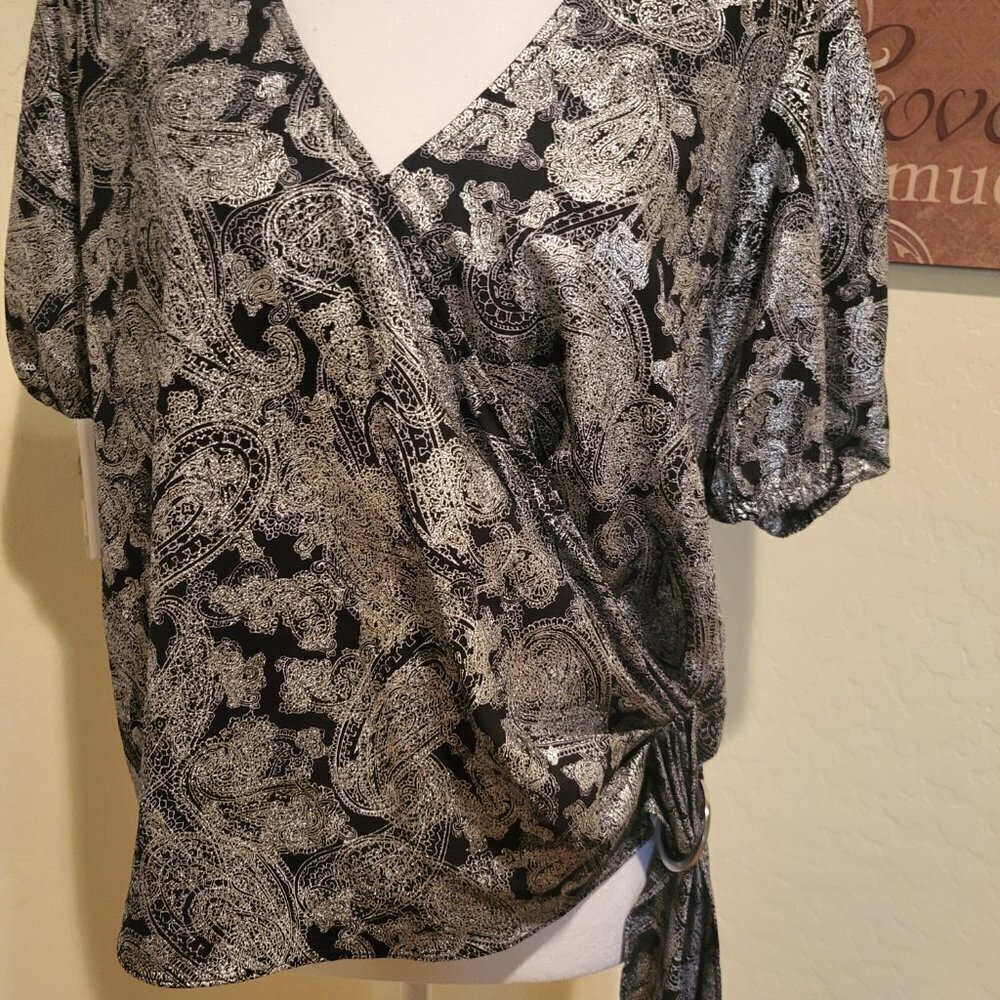 Michael Kors Women's Foil Paisley Wrap Top Black and Metallic NWT - Sz: M & L - Picture 9 of 11